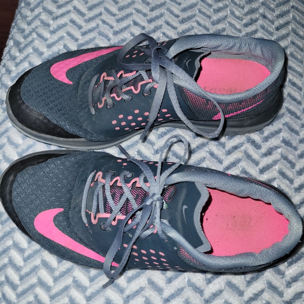 Nike 8.5